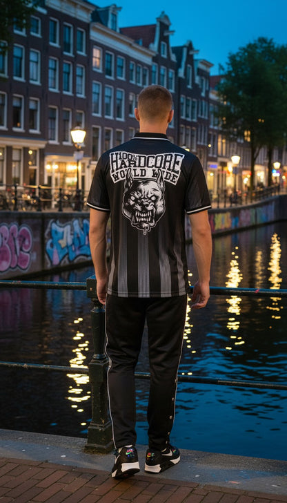 100% Hardcore Soccershirt Worldwide
