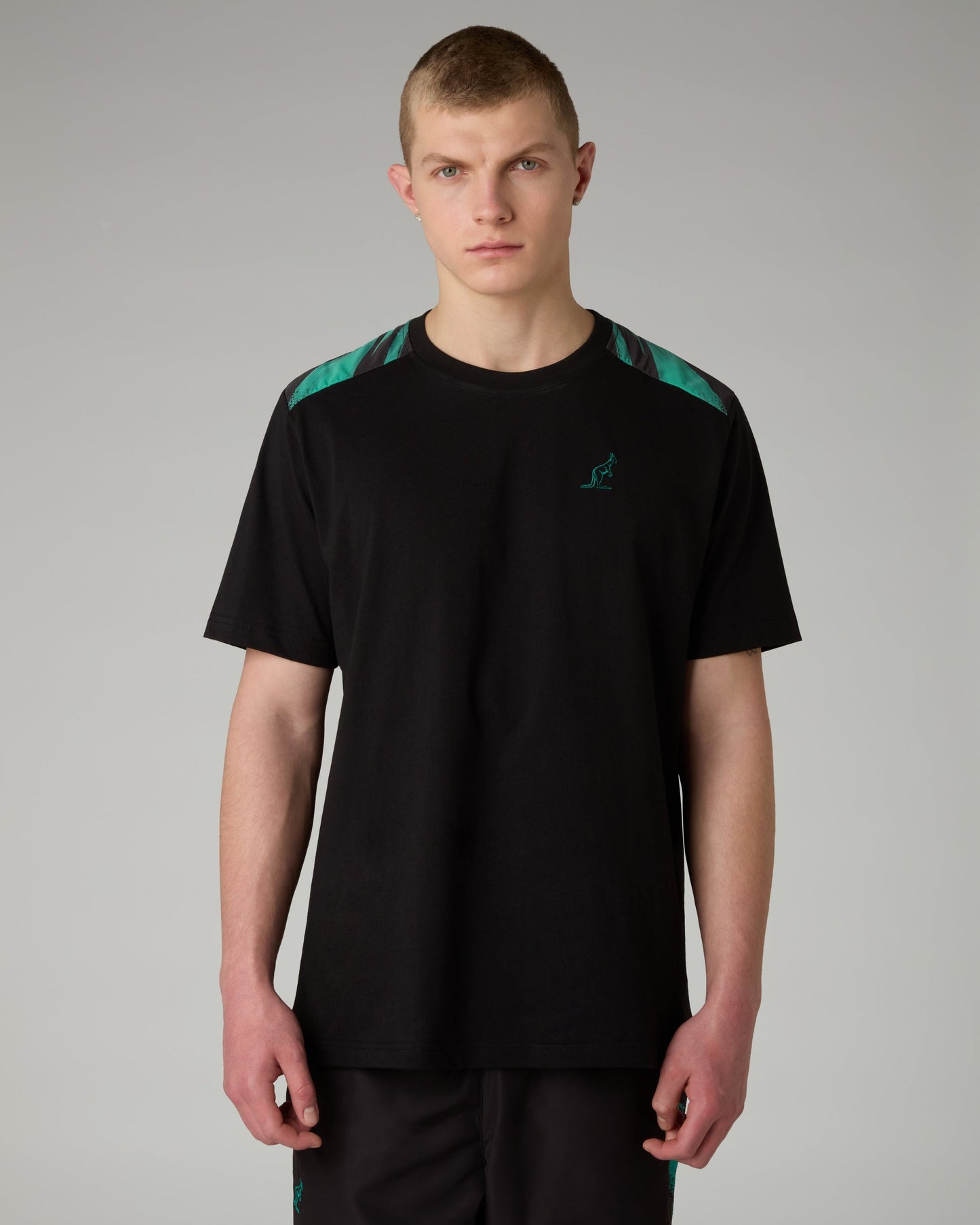 AUSTRALIAN GABBER ARCHIVE BRUS01 T-SHIRT JERSEY ARCHIVE ARUTS0011 003 STOCK
